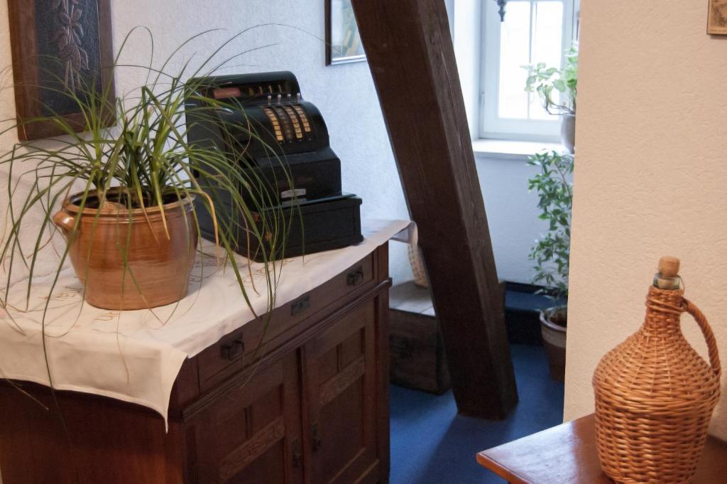 Gasthof Landhotel Hirsch Ostrach Rom bilde